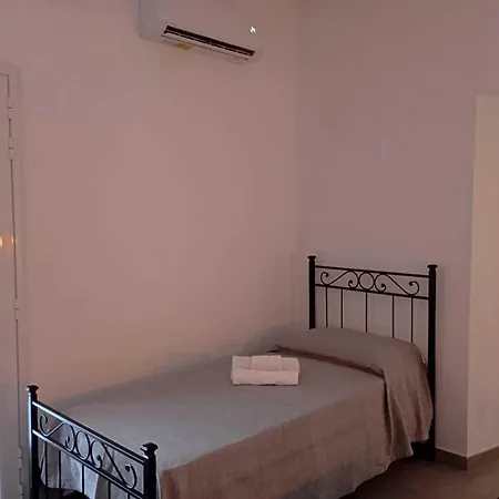 Parole Di Sardegna San Teodoro (Sardinia)