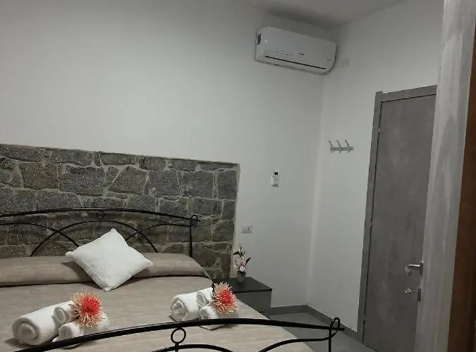 Parole Di Sardegna Гостевой дом Сан-Теодоро